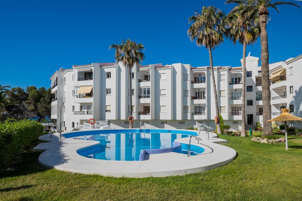 Apartamento Las Palmeras Nerja Rum bild