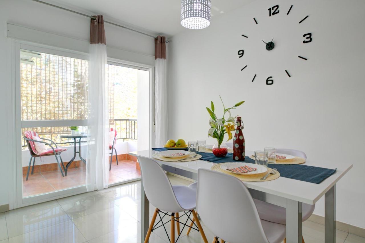Apartamento Las Palmeras Nerja Exteriör bild