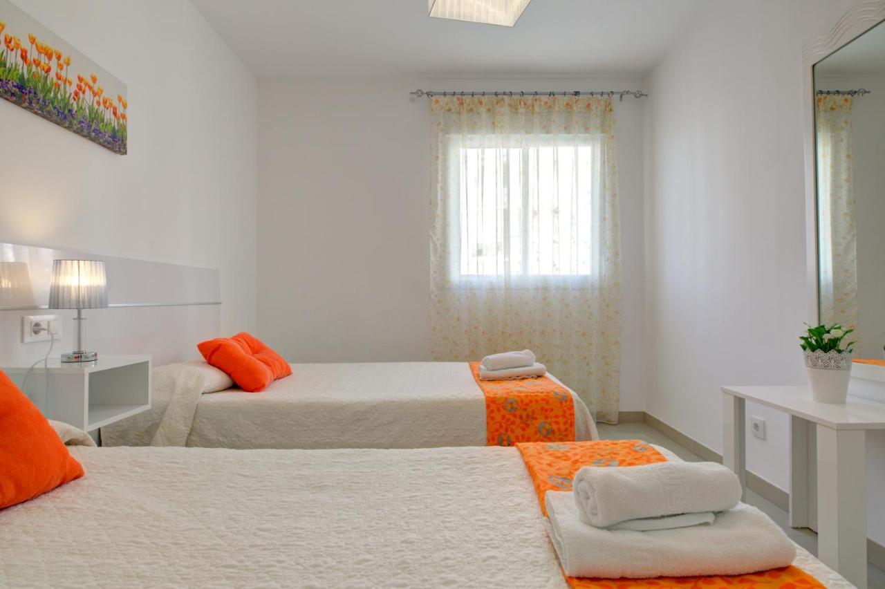 Apartamento Las Palmeras Nerja Exteriör bild