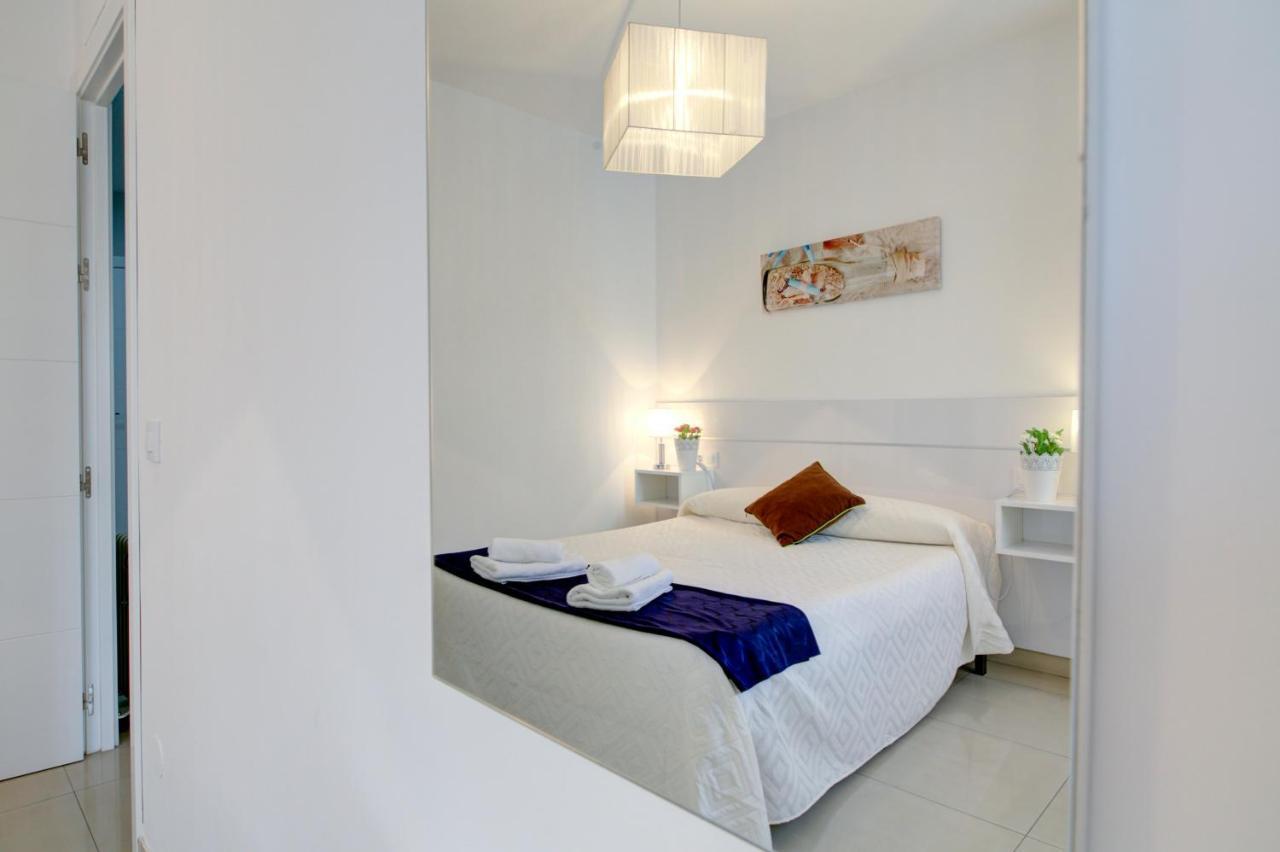 Apartamento Las Palmeras Nerja Exteriör bild