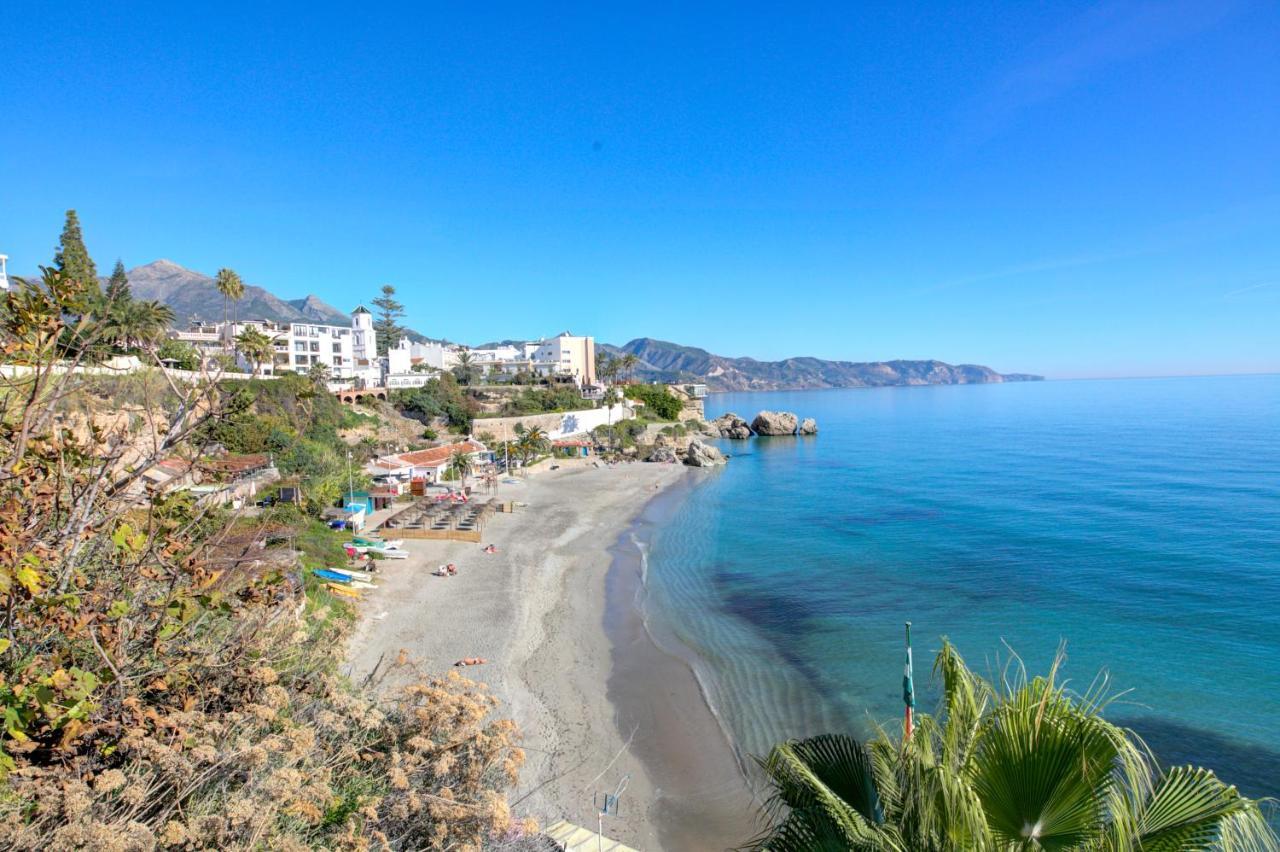 Apartamento Las Palmeras Nerja Exteriör bild